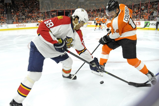 Jaromir Jagr of the Florida Panthers and Sean Couturier of the Philadelphia Flyers