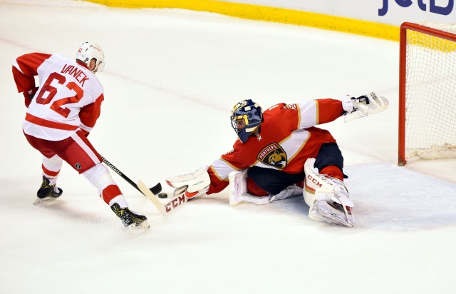 The Detroit Red Wings have traded Thomas Vanek to the Florida Canadiens