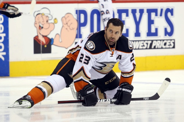 The Anaheim Ducks signed defenseman Francois Beauchemin