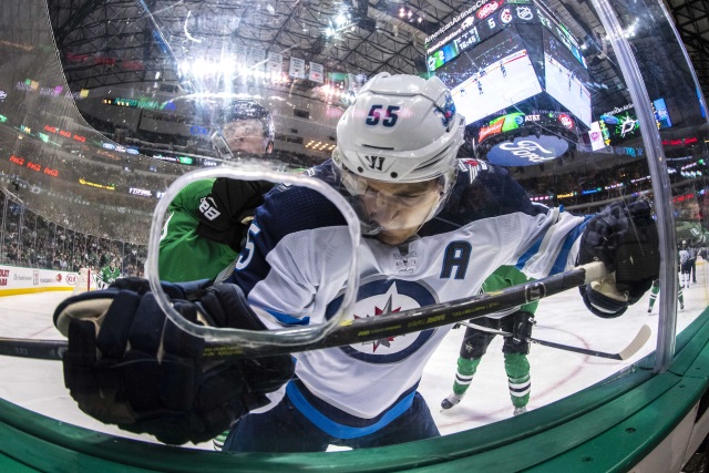 Winnipeg Jets forward Mark Scheifele suffered an upper-body injury last night.