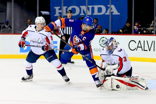 New York Islanders just named head coach Barry Trotz has already spoken with John Tavares. The Islanders are looking at Washington Capitals backup goaltender Philipp Grubauer.