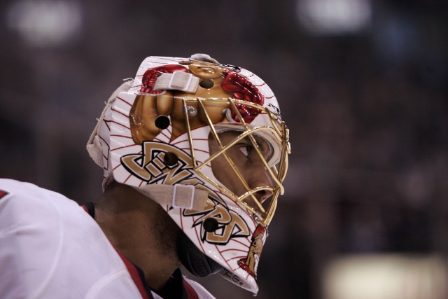 The Ottawa Senators paid tribute to the late Ray Emery last night.