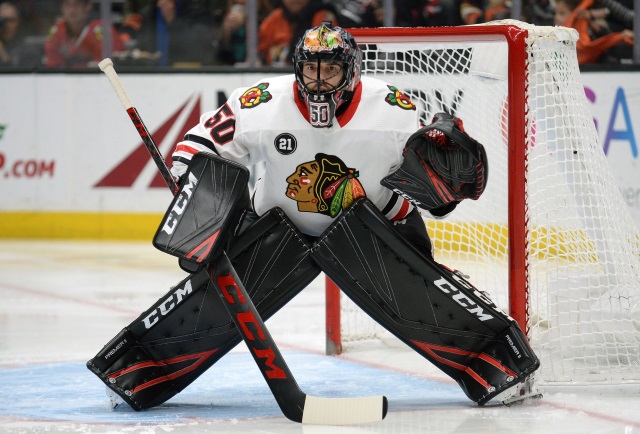 Chicago Blackhawks goaltender Corey Crawford suffers another injury.