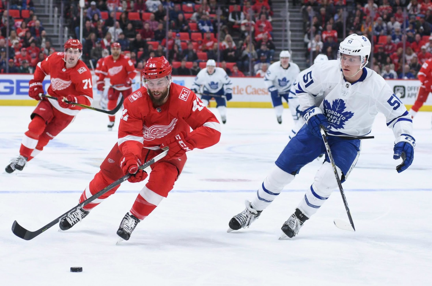 The Toronto Maple Leafs are kicking tires on Luke Glendening again.