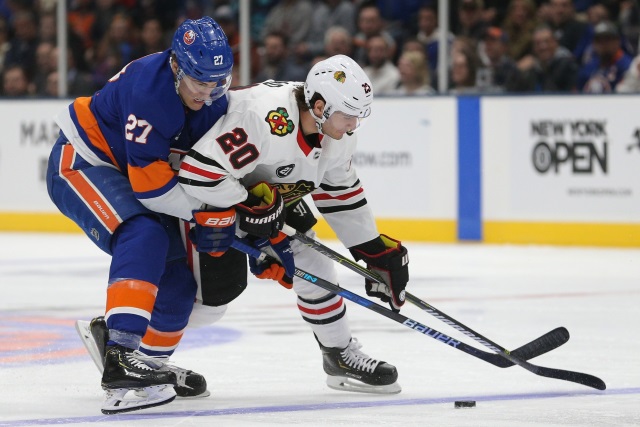 The Islanders haven't moved on from Anders Lee. Blackhawks also interested.