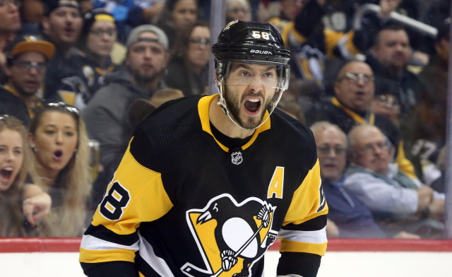 Kris Letang suffers a lower-body injury.