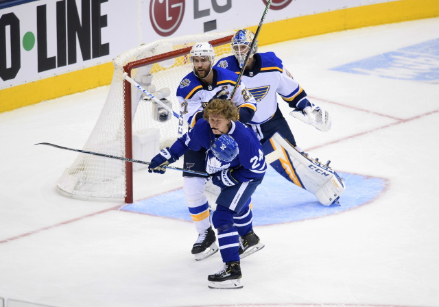 The Maple Leafs weren't interested in moving Kasperi Kapanen. Blue GM quiet if any Alex Pietrangelo contract progress.