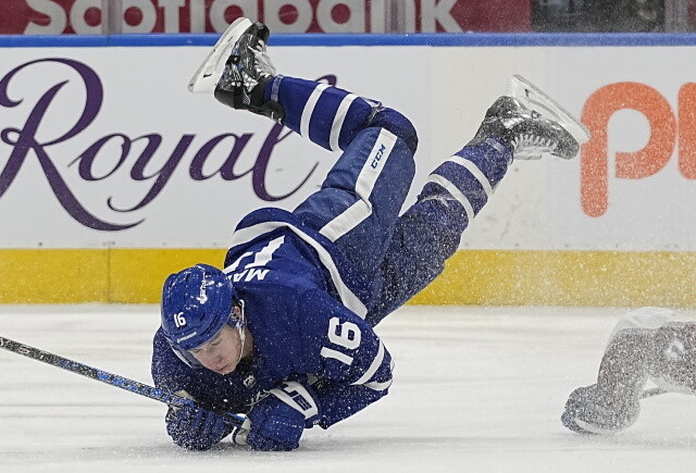 Aleksander Barkov returns, then leaves. St. Louis Blues play with 17 skaters. Mitch Marner out two-three weeks. Jujhar Khaira stretched off.