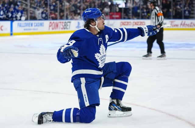 Steven Stamkos records his first 100 point season. Auston Matthews scores his 60th goal of the season. Jason Roberston scores his 40th.