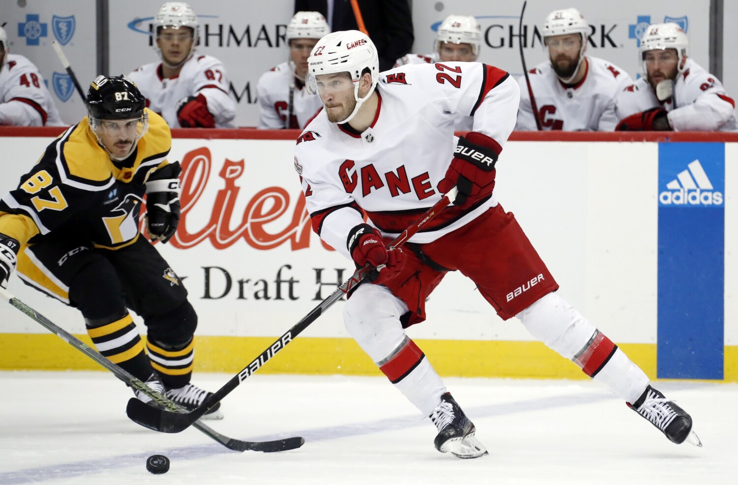 NHL: Carolina Hurricanes at Pittsburgh Penguins