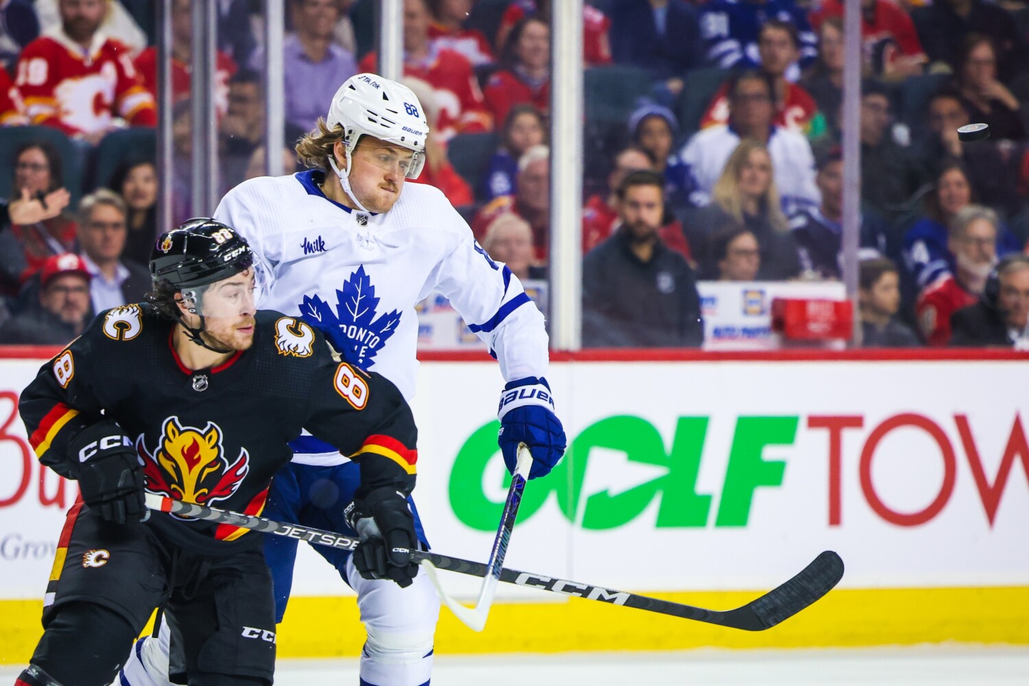 Could the Toronto Maple Leafs let William Nylander play out his contract? The Calgary Flames could still have plenty of players on the move.