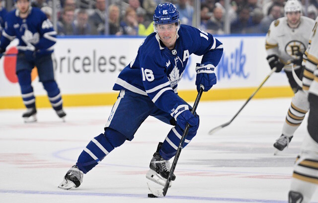 Would Toronto Maple Leafs GM Brad Trevliving rather extend Mitch Marner than trade him? Darren Dreger thinks so.