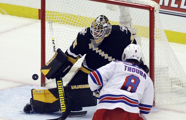 New York Rangers fans don't worry about an Igor Shesterkin extension, and nothing is happening with Tristan Jarry and the Pittsburgh Penguins.