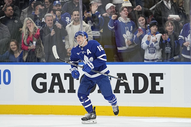 Chris Johnston says it's tough to get a read on where things stand with the future of Mitch Marner and the Toronto Maple Leafs.