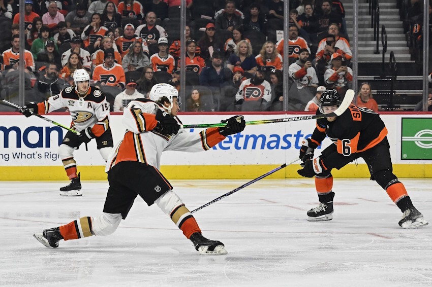 Could the Philadelphia Flyers and Anaheim Ducks be trade partners? The Edmonton Oilers at some point could look for a top-four defenseman.