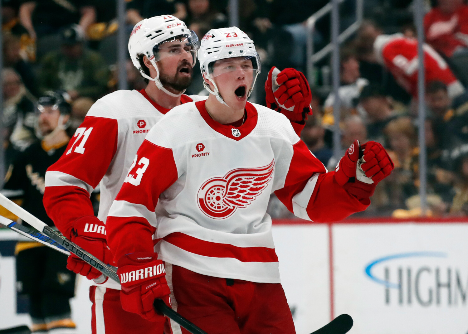 The Detroit Red Wings announced they have signed forward and RFA forward to an eight-year contract extension.