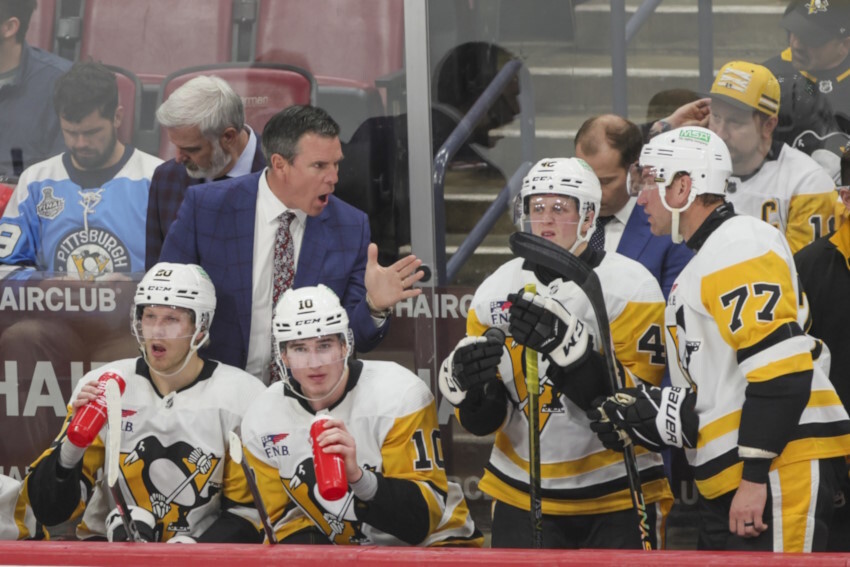 The Pittsburgh Penguins continue to struggle and that has many in the NHL rumor mill wondering about coach Mike Sullivan.