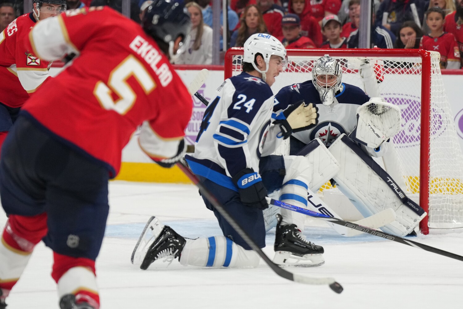 NHL: Winnipeg Jets at Florida Panthers